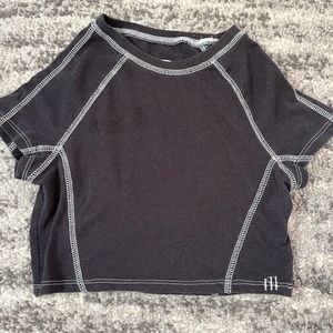 UO black/white cropped tank